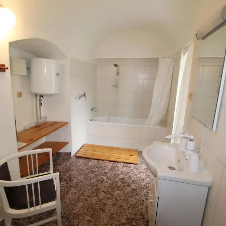 By Interhome Hébergement de vacances *
